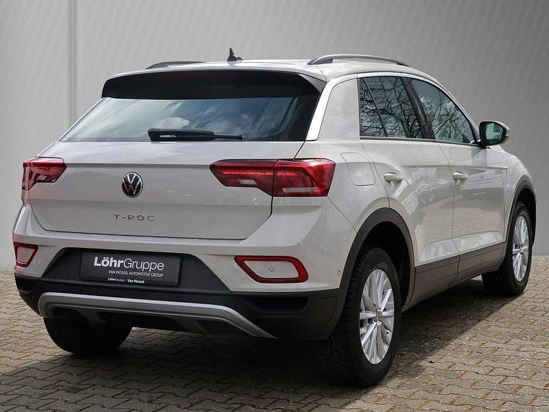 Gebraucht VW T-Roc Life 150 PS (110 kW) 2022 Grau SUV