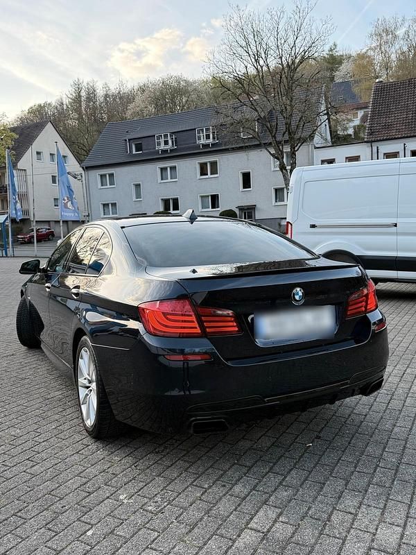 Gebraucht BMW 535 M Sport 313 PS (230 kW) 2010 Schwarz Limousine