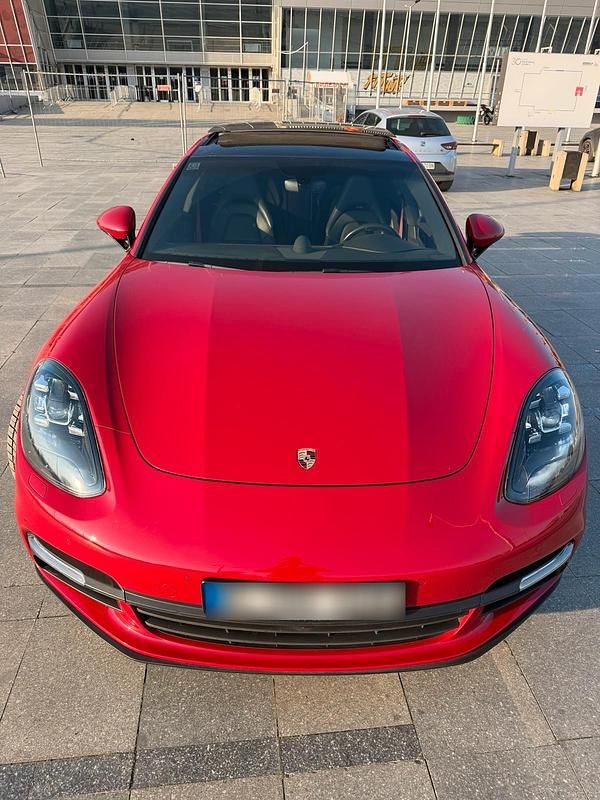 Gebraucht Porsche Panamera 4 330 PS (242 kW) 2018 Rot Limousine
