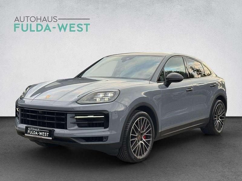 Grau Gebraucht 2024 Porsche Cayenne S SUV | 114.440 € (Superpreis) - Bild 1/4