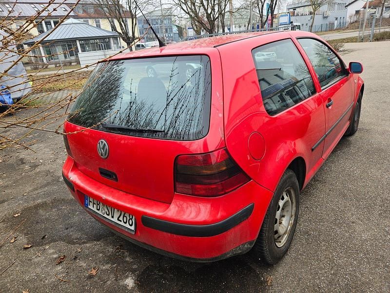 Gebraucht VW Golf IV 75 PS (55 kW) 1999 Rot Kleinwagen