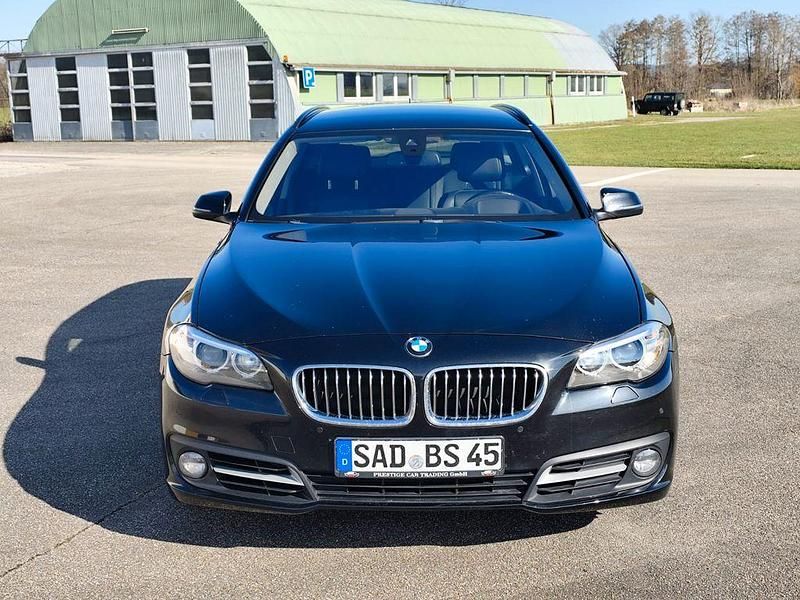 Gebraucht BMW 525 218 PS (160 kW) 2014 Schwarz Kombi
