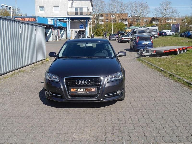 Gebraucht Audi A3 Ambition 160 PS (117 kW) 2010 Grau Kleinwagen