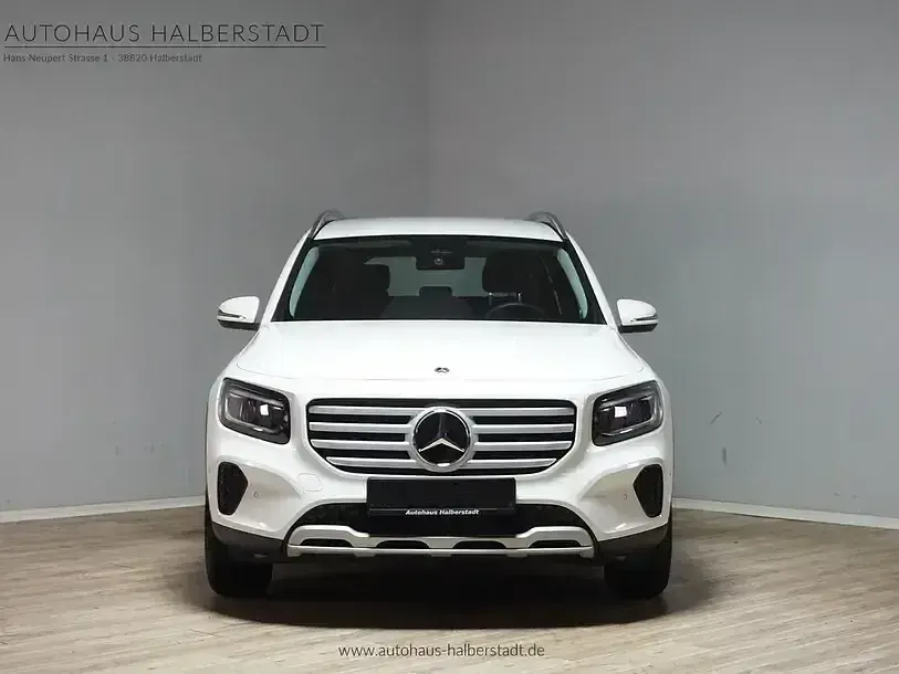 Gebraucht Mercedes GLB220 190 PS (139 kW) 2025 Weiß SUV