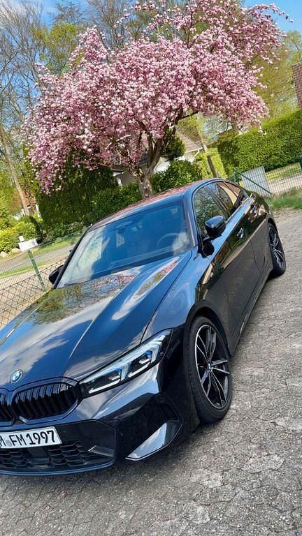 Gebraucht BMW 320 190 PS (139 kW) 2024 Schwarz Limousine