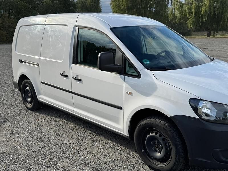 Second-hand VW Caddy 140 CP (102 kW) 2014 Alb Monovolum