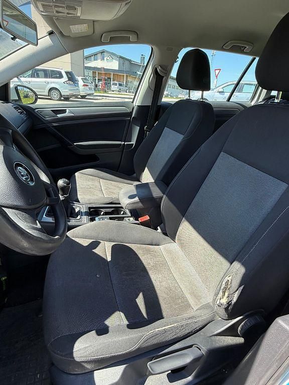 Second-hand VW Golf VII Trendline 105 CP (77 kW) 2013 Alb Break