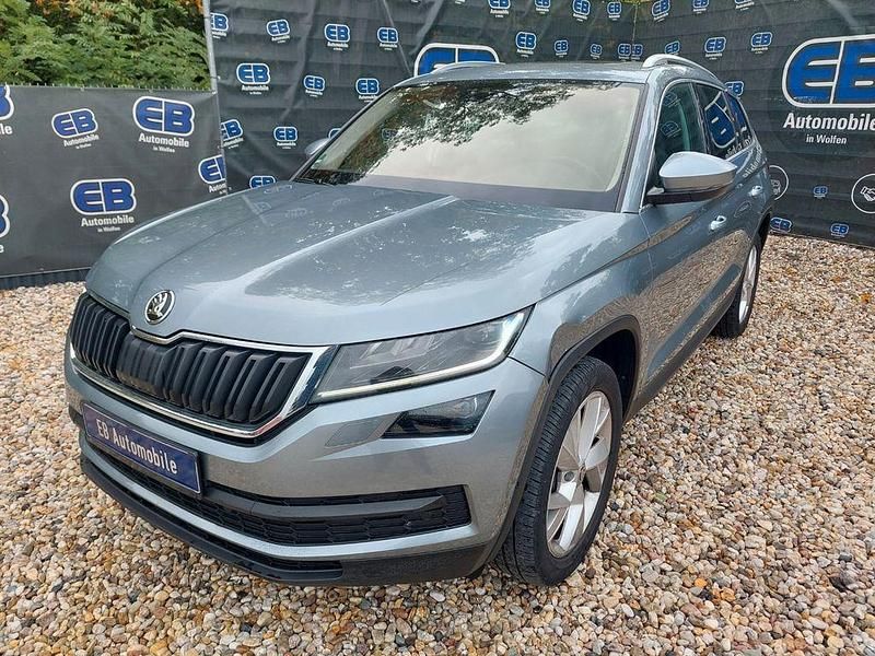 Grau Gebraucht 2018 Skoda Kodiaq Style SUV | 23.333 € (Guter Preis) - Bild 1/4