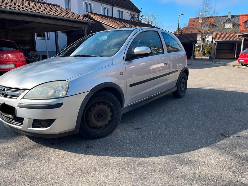 Gebraucht Opel Corsa 66 PS (48 kW) 2004 Silber Kleinwagen