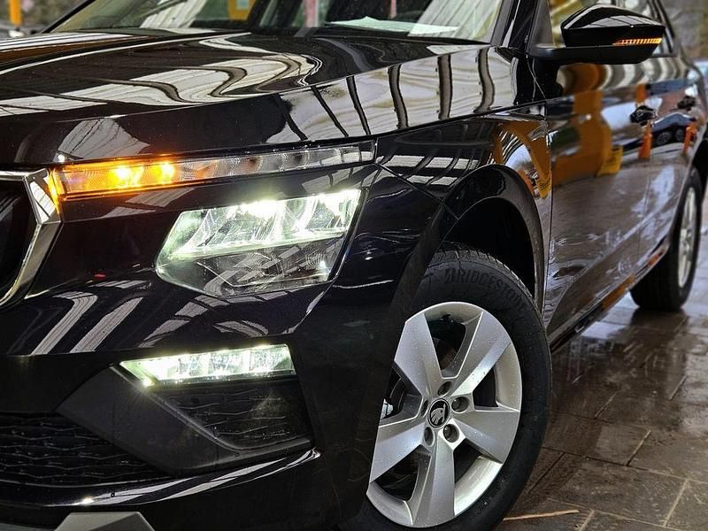Neu Skoda Kamiq 116 PS (85 kW) 2026 Schwarz SUV