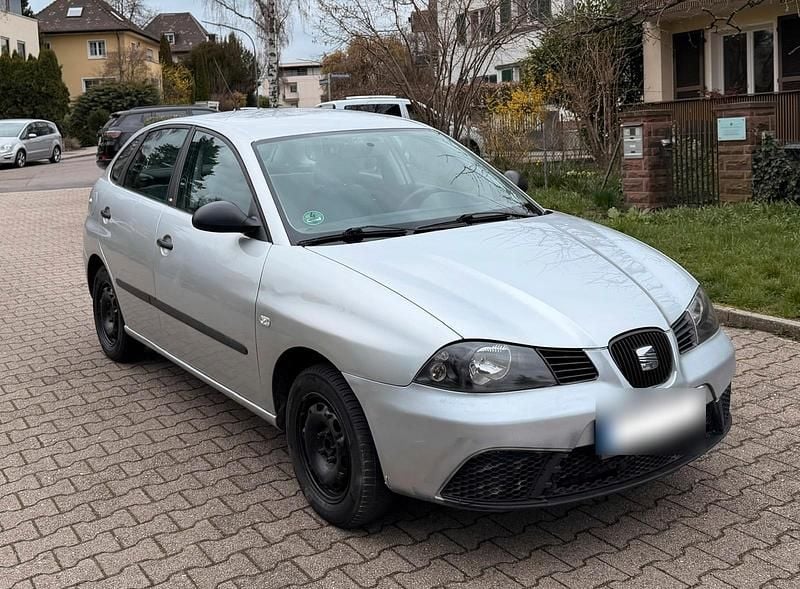 Gebraucht Seat Ibiza 64 PS (47 kW) 2003 Silber Kleinwagen