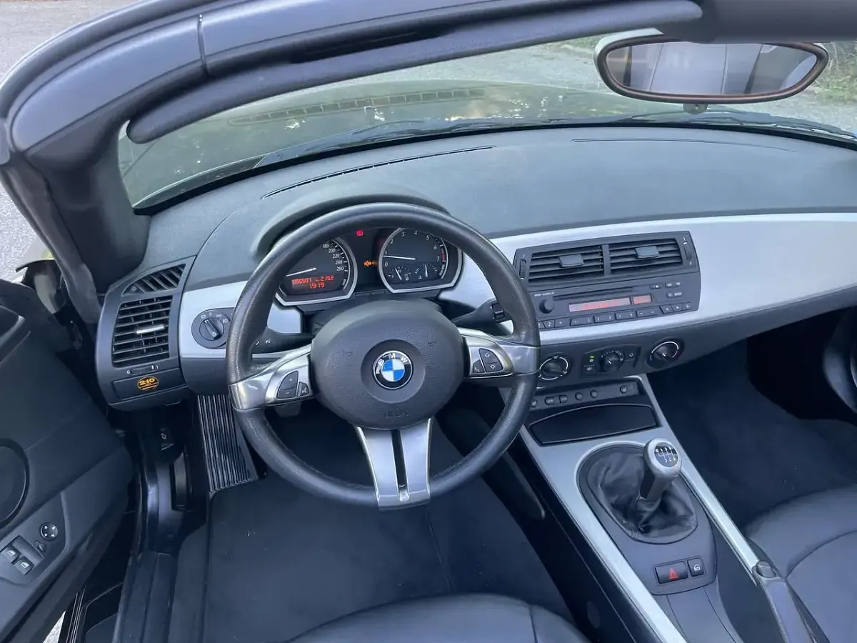 Gebraucht BMW Z4 177 PS (130 kW) 2007 Schwarz Cabrio