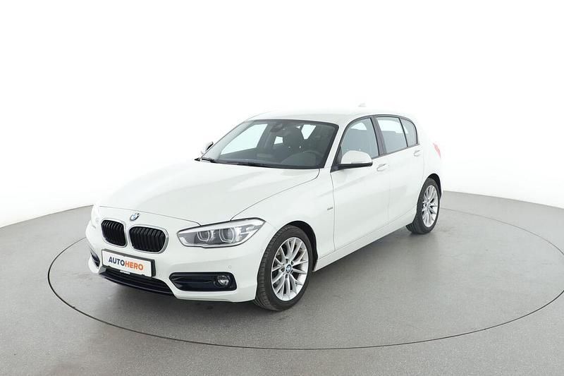 Weiß Gebraucht 2016 BMW 118 Sport Line Kleinwagen | 14.500 € (Teuer) - Bild 1/3