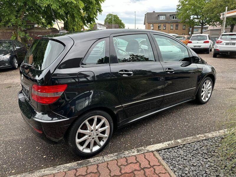 Gebraucht Mercedes B170 116 PS (85 kW) 2005 Schwarz Van / Kleinbus