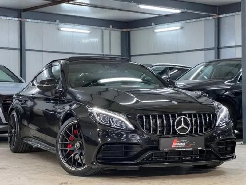 Schwarz obsidianschwarz metallic Gebraucht 2017 Mercedes C63S AMG AMG Edition 1 Coupé | 51.890 € (Superpreis) - Bild 1/4