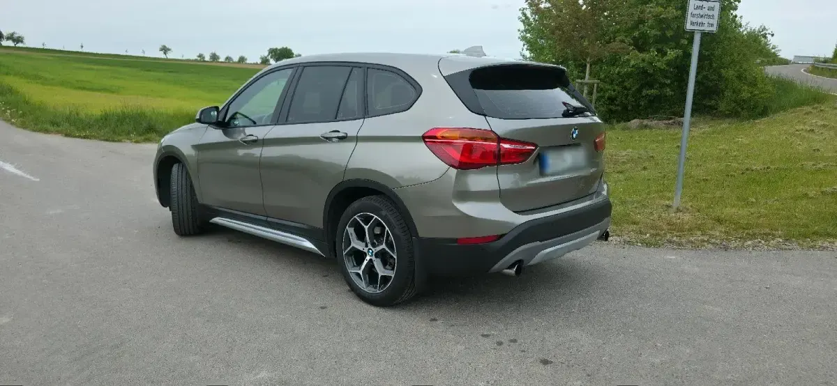 Second-hand BMW X1 xLine 192 CP (141 kW) 2017 Argintiu SUV