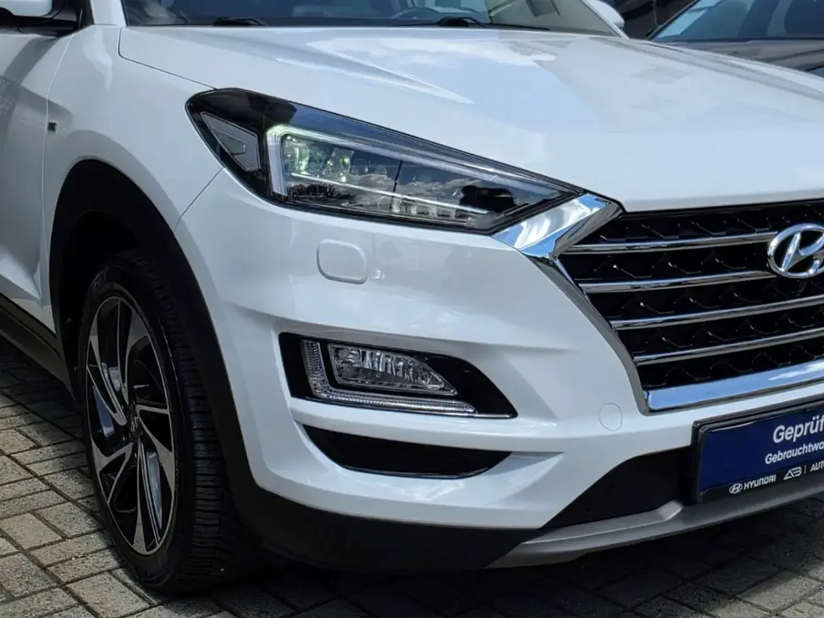 Gebraucht Hyundai Tucson Premium 185 PS (136 kW) 2019 Polar white SUV