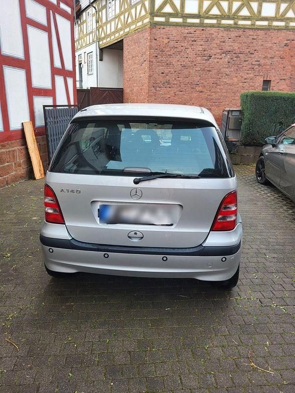 Silber Gebraucht 2004 Mercedes A140 Kleinwagen | 999 € (Superpreis) - Bild 1/4