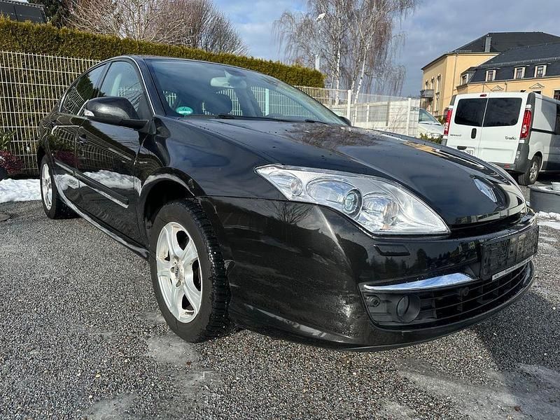 Gebraucht Renault Laguna III Initiale 170 PS (125 kW) 2009 Schwarz Limousine