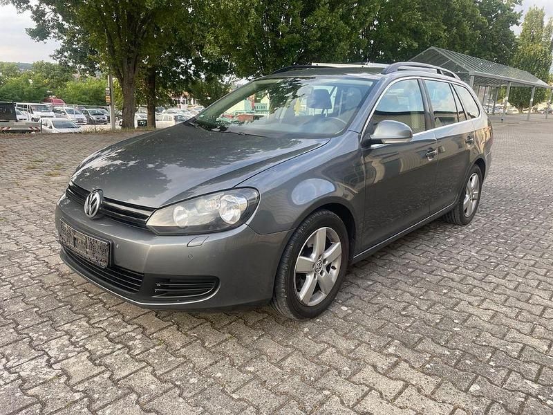 Grau Gebraucht 2013 VW Golf VI Comfortline Kombi | 3.990 € (Superpreis) - Bild 1/4