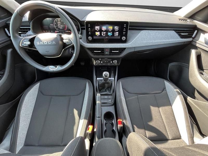 Gebraucht Skoda Kamiq Selection 116 PS (85 kW) 2025 Graphitegrau metallic (metallic) SUV
