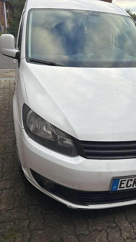 Gebraucht VW Caddy Edition 75 PS (55 kW) 2011 Weiß Van / Kleinbus