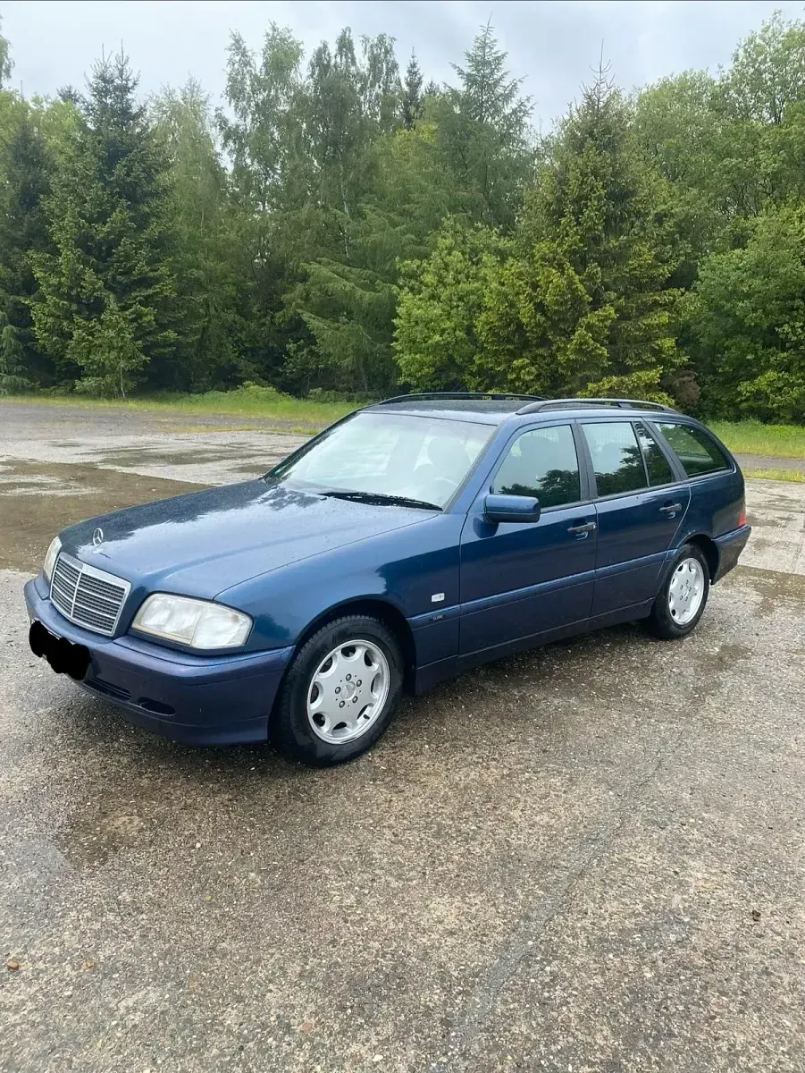 Gebraucht Mercedes C250 150 PS (110 kW) 1997 Blau Kombi