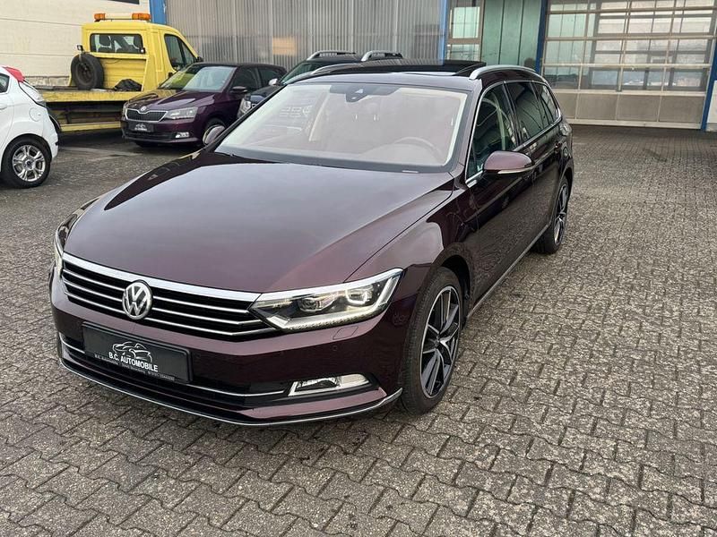 Gebraucht VW Passat Highline 150 PS (110 kW) 2016 Rot Kombi