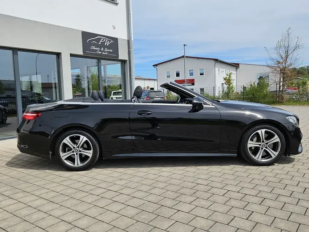 Gebraucht Mercedes E300 AMG line 245 PS (180 kW) 2017 Schwarz Cabrio