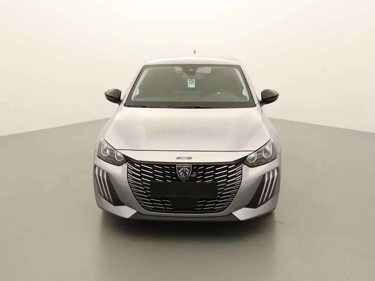 Gebraucht Peugeot 208 Allure 102 PS (75 kW) 2025 Gris artense Kleinwagen