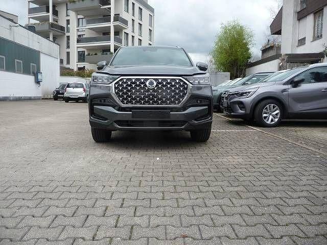 Grau Neu 2025 Ssangyong Rexton SUV | 47.990 € - Bild 1/4