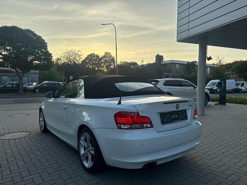 Gebraucht BMW 118 Cabriolet Advantage 143 PS (105 kW) 2009 Weiß Cabrio