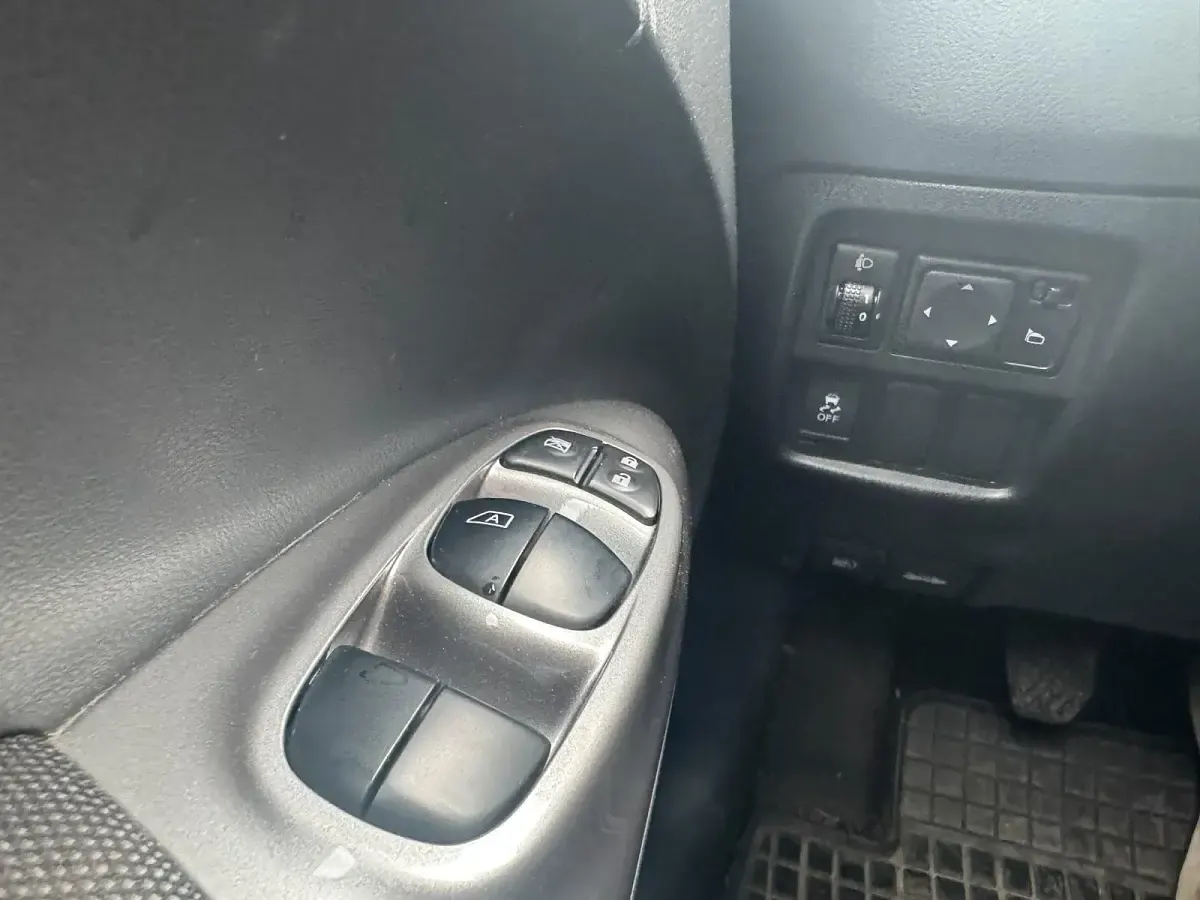 Gebraucht Nissan Juke Tekna 110 PS (80 kW) 2012 Weiß SUV