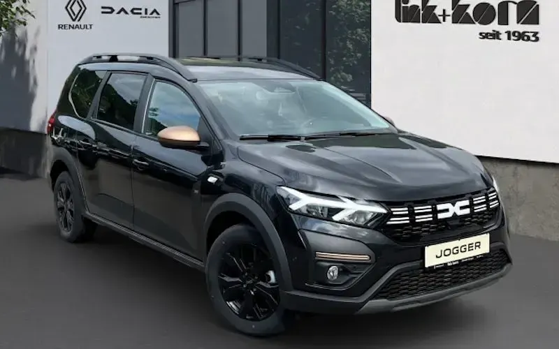 Gebraucht Dacia Jogger Extreme 110 PS (80 kW) 2025 Schwarz Van / Kleinbus