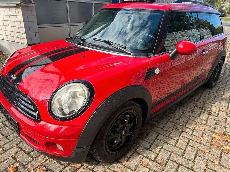 Rot Gebraucht 2009 Mini One Clubman Kombi | 2.500 € (Fairer Preis) - Bild 1/4