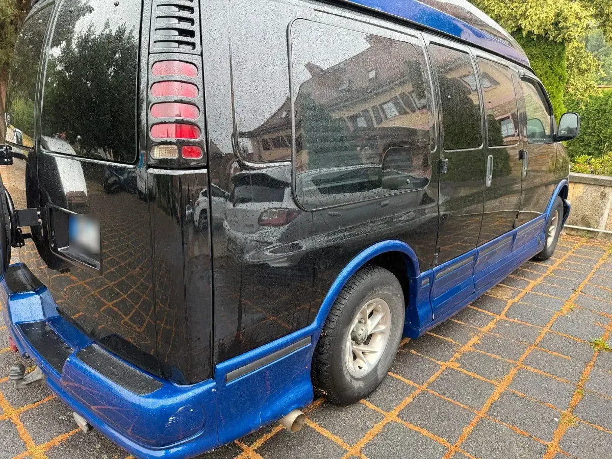 Gebraucht Chevrolet Express 254 PS (186 kW) 1999 Schwarz Van / Kleinbus