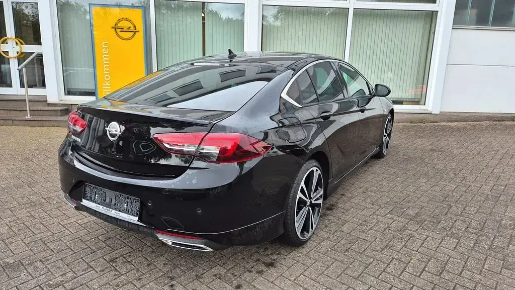 Gebraucht Opel Insignia GS Line 174 PS (127 kW) 2021 Schwarz Limousine