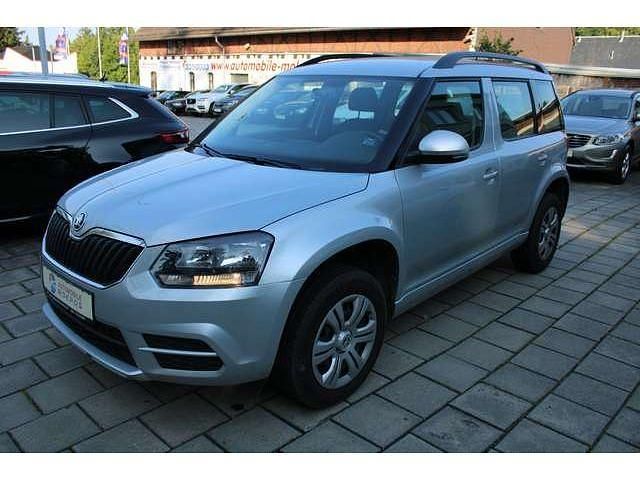 Brilliantsilver Gebraucht 2015 Skoda Yeti Active SUV | 9.950 € (Guter Preis) - Bild 1/4
