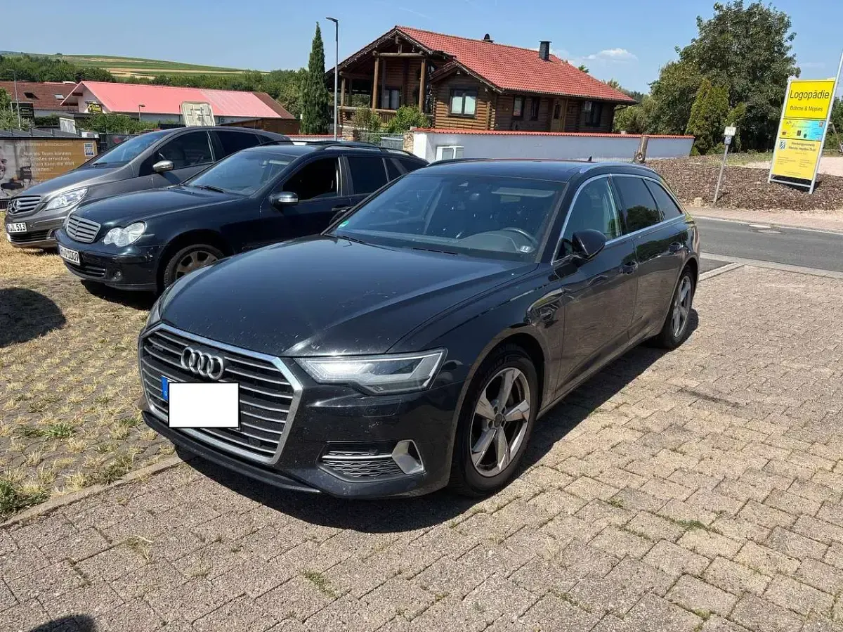 Gebraucht Audi A6 Sport 231 PS (169 kW) 2019 Mythosschwarz metallic Kombi