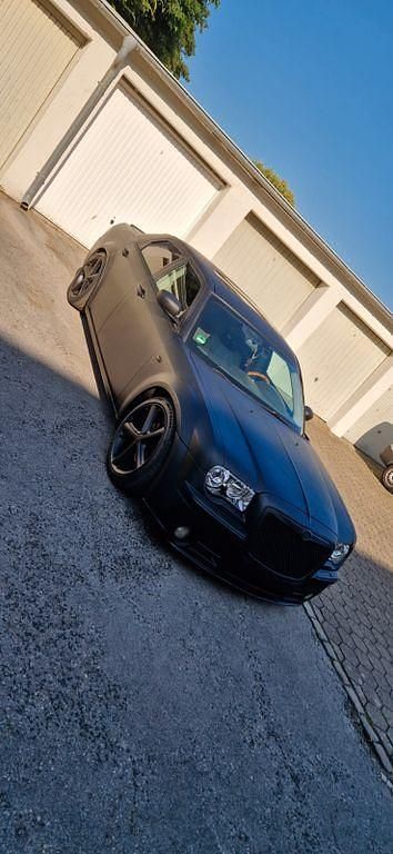 Schwarz Gebraucht 2005 Chrysler 300C Limousine | 17.500 € - Bild 1/3