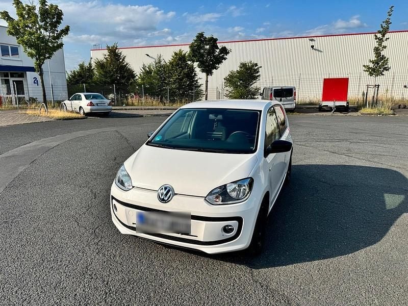 Weiß Gebraucht 2014 VW up! Cup Kleinwagen | 6.000 € (Etwas zu teuer) - Bild 1/4