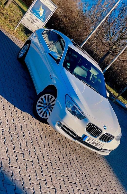 Weiß Gebraucht 2010 BMW 535 Limousine | 12.999 € - Bild 1/4