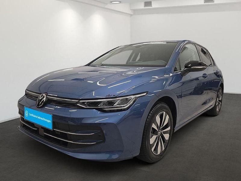 Gebraucht VW Golf VIII Goal 116 PS (85 kW) 2025 Blau Limousine