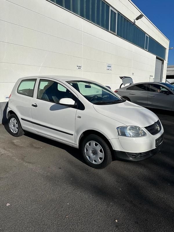 Gebraucht VW Fox 75 PS (55 kW) 2006 Weiß Kleinwagen