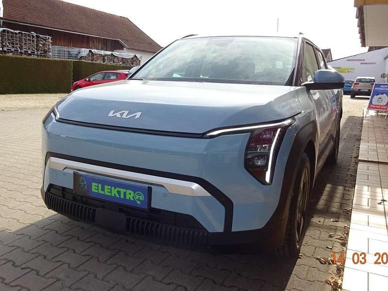 Neu Kia EV3 Air 150 kW (204 PS) 2025 Frostblau SUV