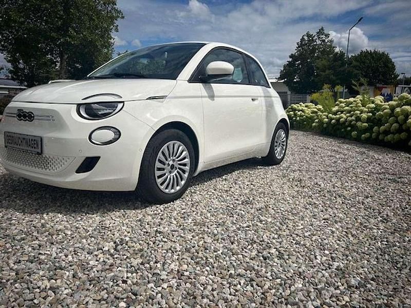 Other Gebraucht 2023 Fiat 500e Basis Kleinwagen | 23.999 € (Etwas zu teuer) - Bild 1/4