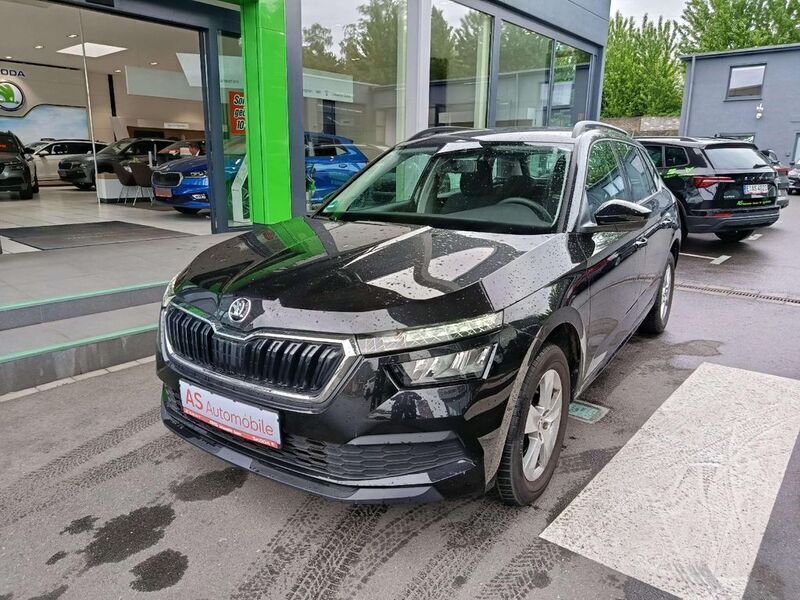 Black (metallic) Gebraucht 2020 Skoda Kamiq Active SUV | 19.880 € (Fairer Preis) - Bild 1/4
