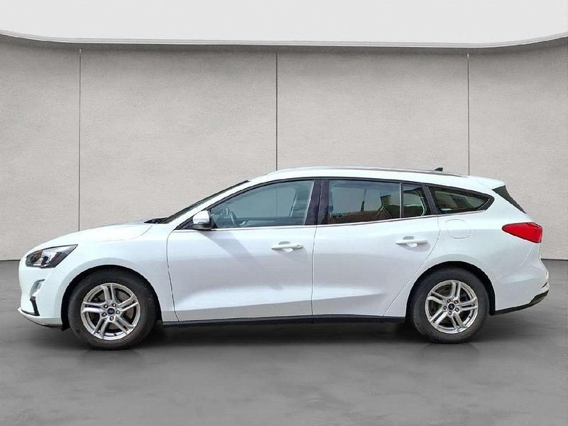 Gebraucht Ford Focus Cool & Connect 125 PS (91 kW) 2021 Frostweiß Kombi