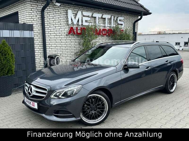 Tenoritgrau metalliclack Gebraucht 2015 Mercedes E220 Avantgarde Kombi | 16.990 € (Fairer Preis) - Bild 1/4