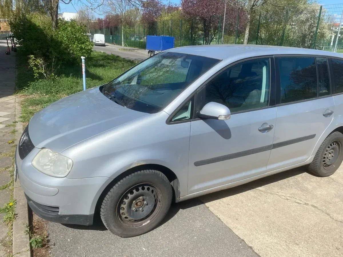 Gebraucht VW Touran 115 PS (84 kW) 2003 Van / Kleinbus